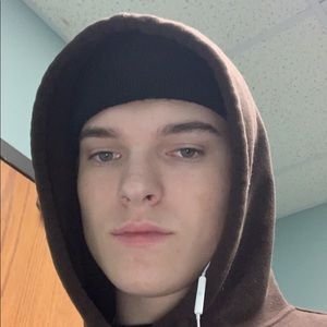 Meet your Posher, Chaz